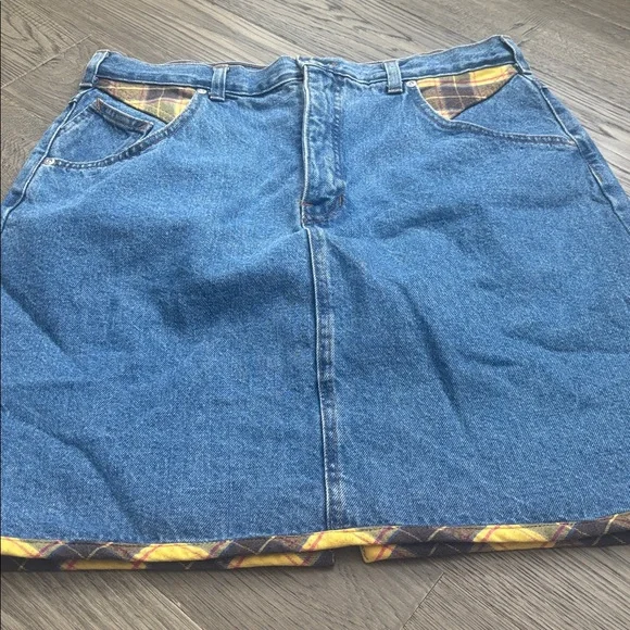 French Dressing | Vintage Denim Skirt with Yellow and Black Plaid Accents Sz 38 - Picture 2 of 11